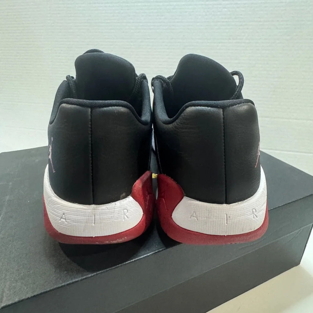 Air Jordan Men’s size 12. CMFT Low. Pre-owned, Original box.